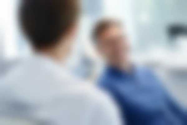 深圳童美口腔门诊部医生介绍与交通指南，轻松找到口腔健康的理想位置！