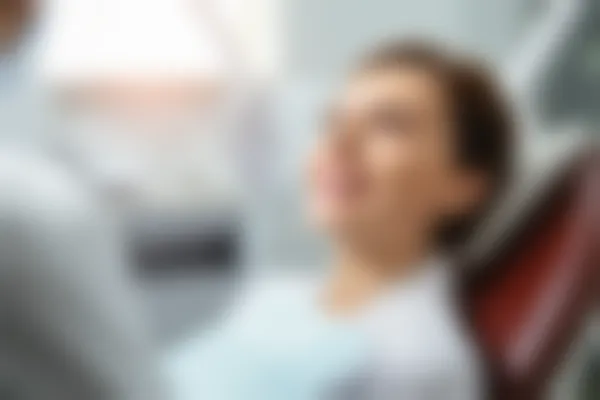 六盘水好佰年口腔医院种植牙医生推荐，了解2026年最受欢迎的口腔医生选择