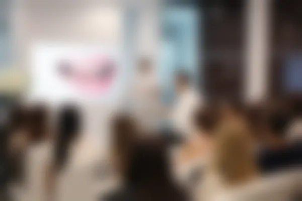 东莞南城优品口腔门诊部拔牙优惠活动来袭！原价800元起，现在仅需600元起，限时优惠！