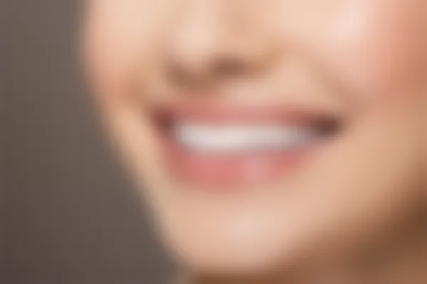 长沙满意口腔门诊部助您轻松拥有健康美齿，现优惠价仅需350元起，原价500元起起！