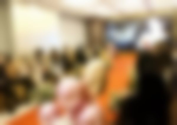 赵梅医生简介：做手术价格情况