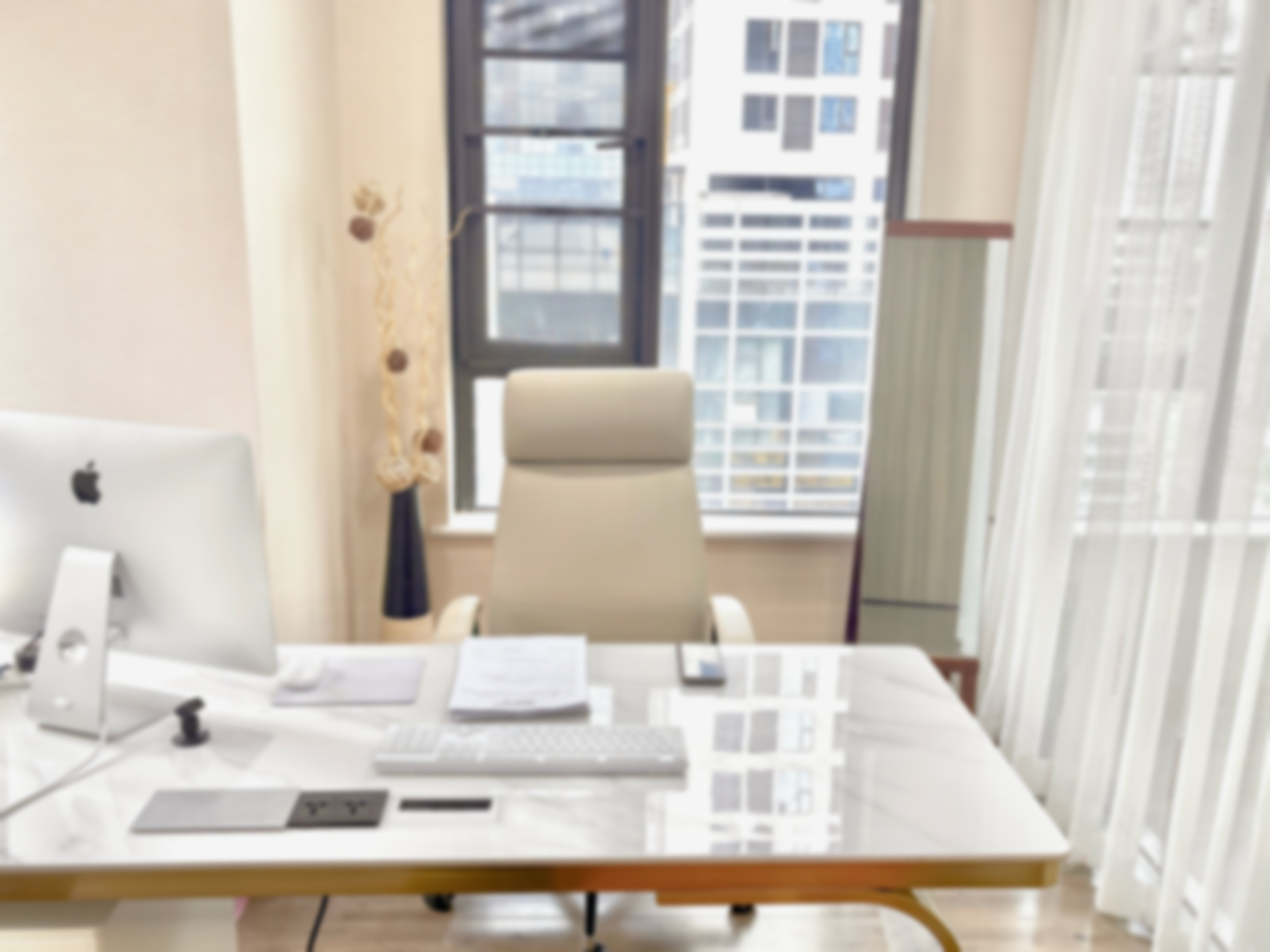 成都成华李修肤华塑医疗美容诊所李则冈好预约吗？23年经验副主任医师坐诊，玻尿酸注射3万支案例+鼻综合15000元起！