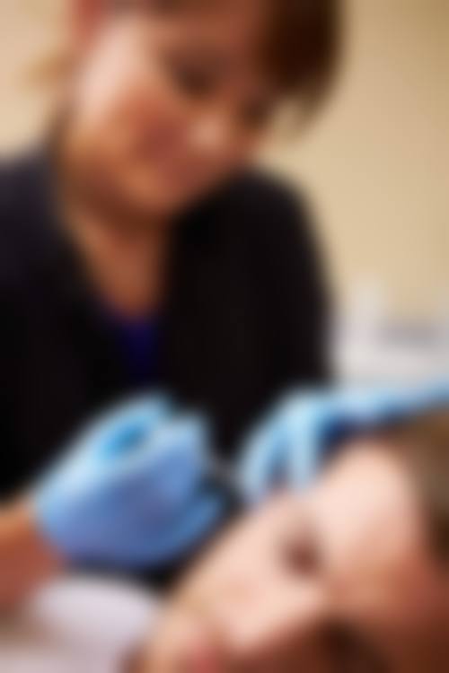 韩国狎鸥亭oracle clinic皮肤科医生简介