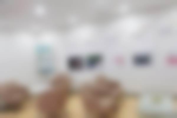 我用了多年的假牙，终于换成了能自信大笑的模样